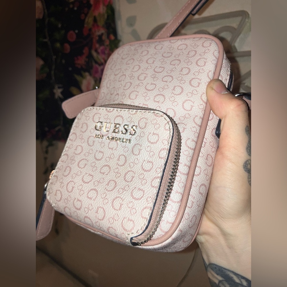 Brand new guess crossbody